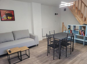 Charmant triplex, near Disney